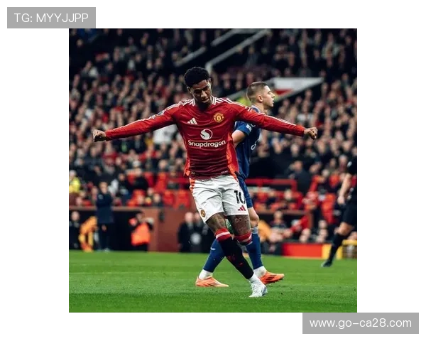 曼联主场0-1不敌埃弗顿，皮克福德多次神扑保住胜果